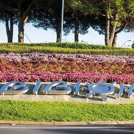 Equipped Flat With Parking In Bibione
