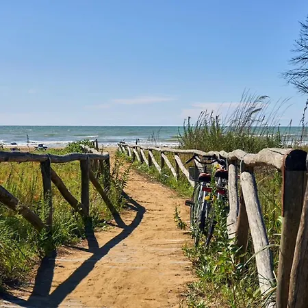Equipped Flat With Parking In Apartment Bibione